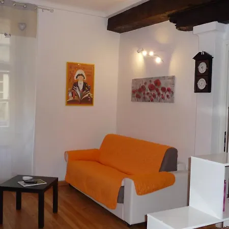 La Casa Di Perpy Centro Storico * Ivrée